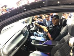 Ganjar Sebut Insentif Mobil Hybrid Belum Perlu, tapi Menyokong
