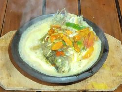 Pindang Coet Ngebul: Sensasi Kuliner Unik di Pangandaran yang Sedang Naik Daun