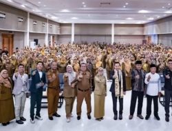 Asep Noordin Dorong Guru Pangandaran Kuasai AI dan Konsep Teacherpreneur